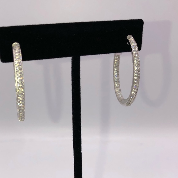 2ct Oval Hoops - Picture 4 of 10
